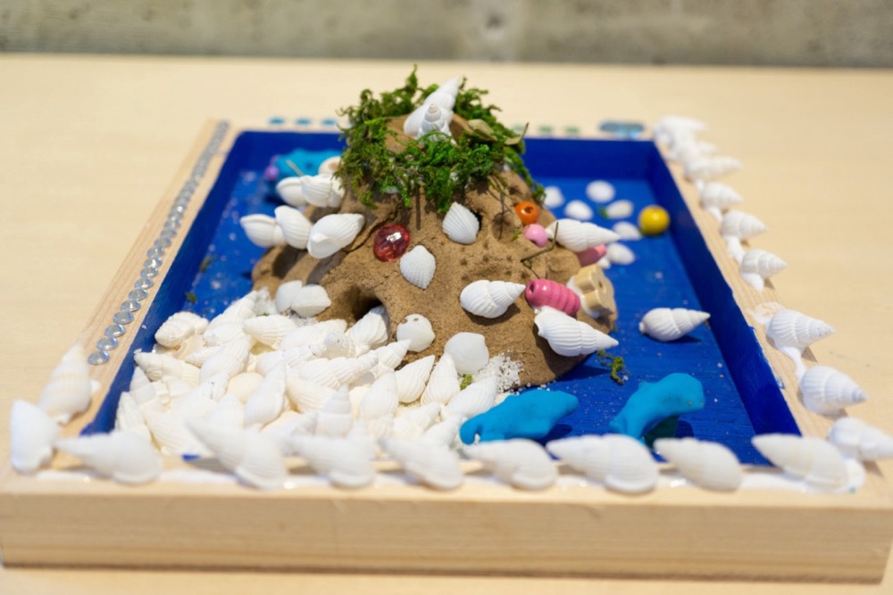夏の特別工作 ジオラマで宝島 ワークショップ開催しました こどもの造形教室 ブリコレ